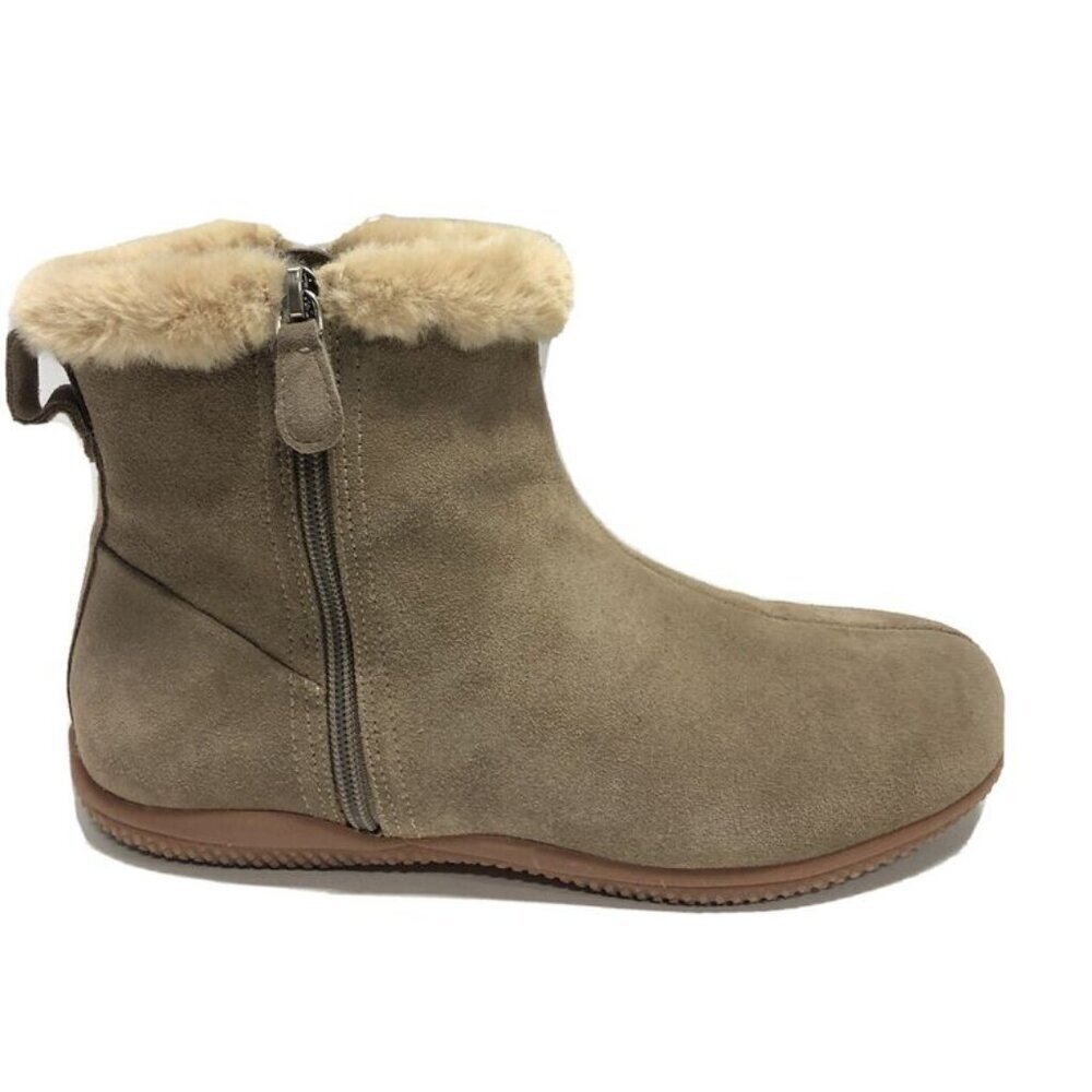 Softwalk Women’s Helena Zip Boot Brown Size 8.5 M